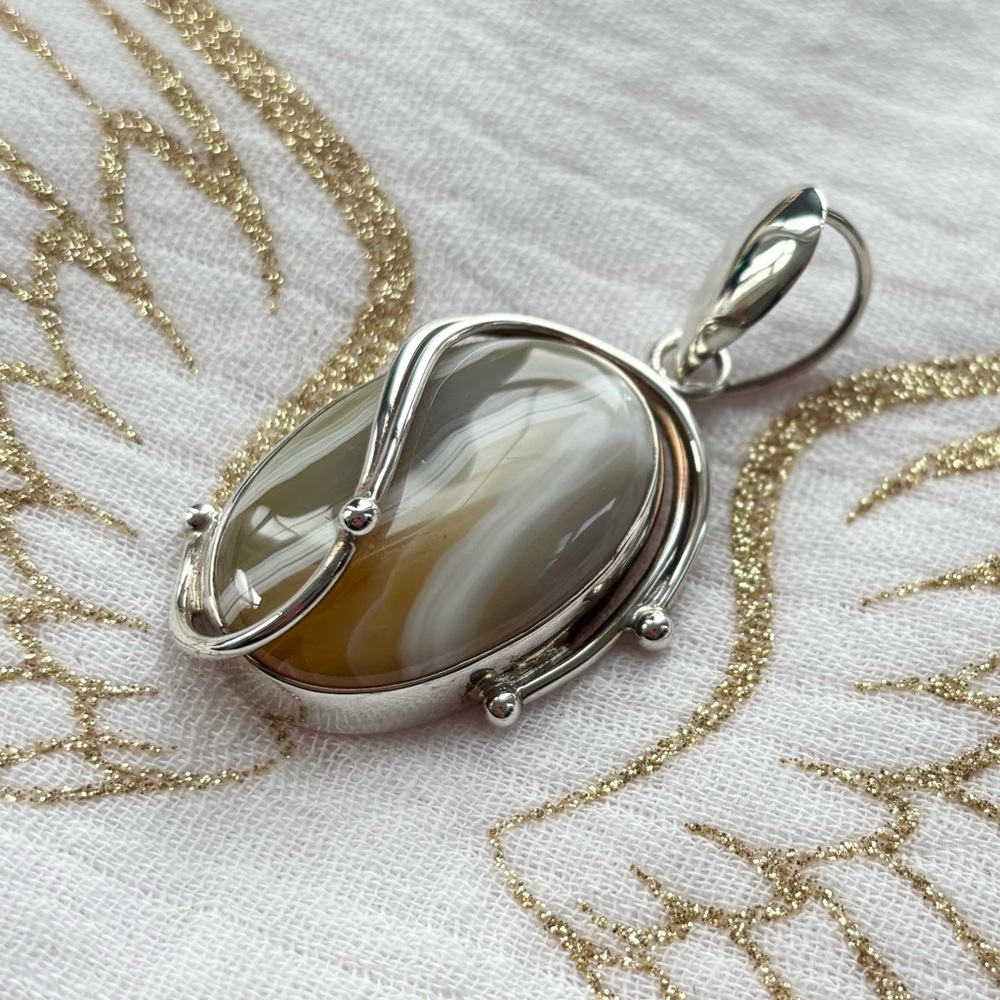 Large Oval Sterling Silver Banded Agate Swirl Pendant